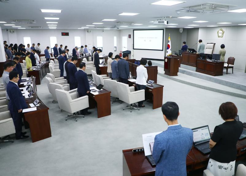 제324회 임시회 개회