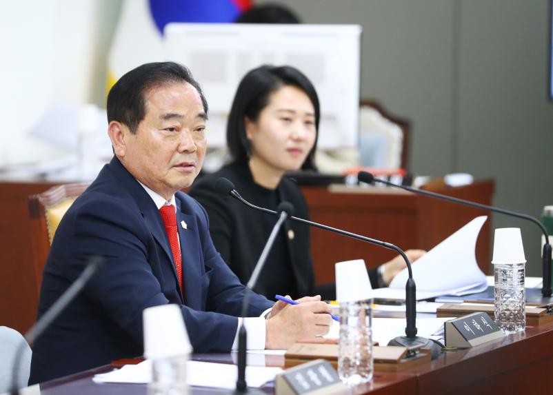 제324회 임시회 행정교육위원회