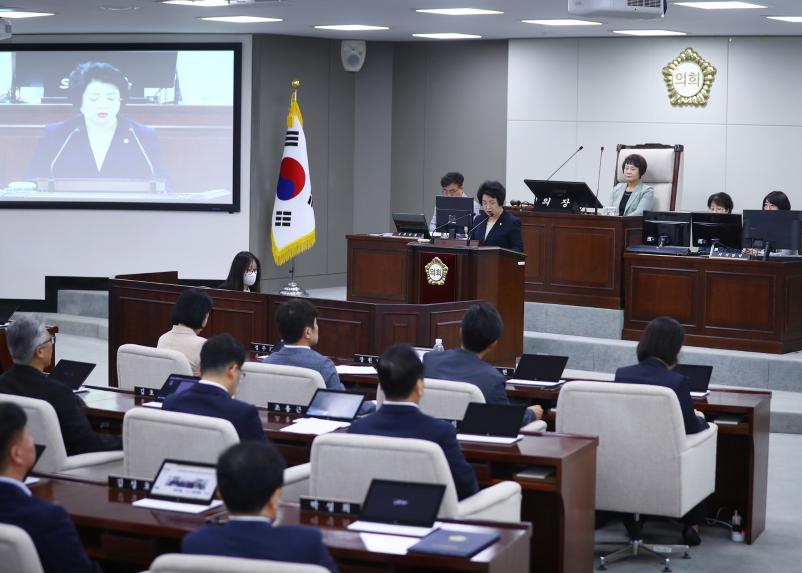 제325회 임시회 폐회