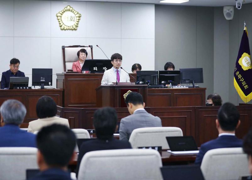 제326회 임시회 개회