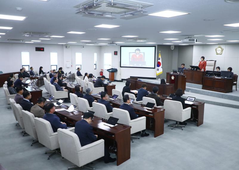 제327회 정례회 폐회