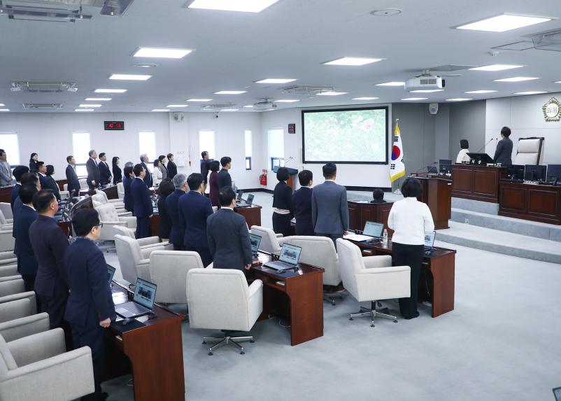 제330회 임시회 개회