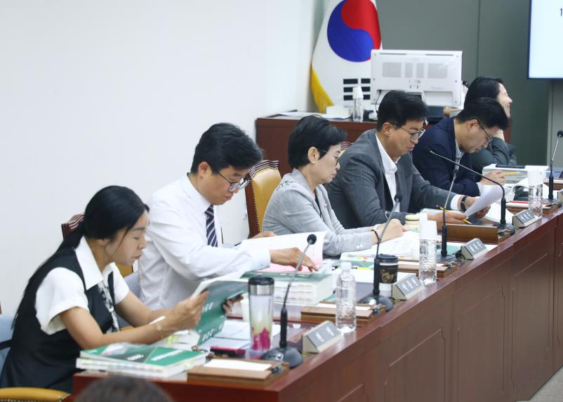 제332회 정례회 예산결산특별위원회